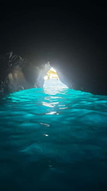 Makarska: Private halfday boat tour ,Hvar,small blue Cave - Who This Tour Is Best For