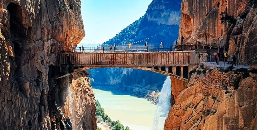 Málaga: Caminito del Rey Guided Tour with Transportation - Practical Tips for the Day Trip