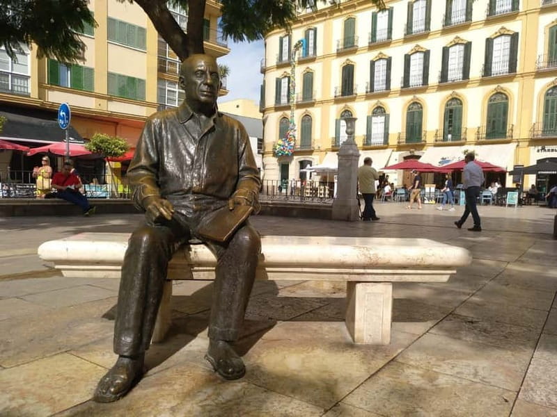 Malaga: old town walking tour & flamenco show - Price and Logistics