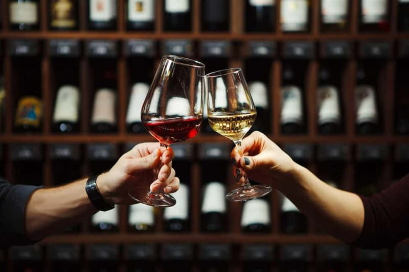 Malia: Cellar Wine Tasting with a Sommelier - The Tasting Journey: Sight, Scent, and Flavor
