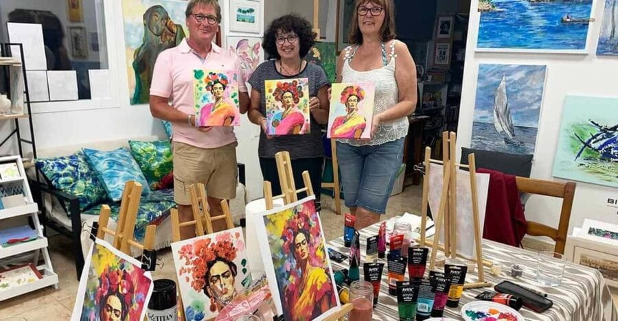 Mallorca/Porto Cristo: Paint your own Frida Kahlo - Practical Details: Cost, Duration, and Logistics