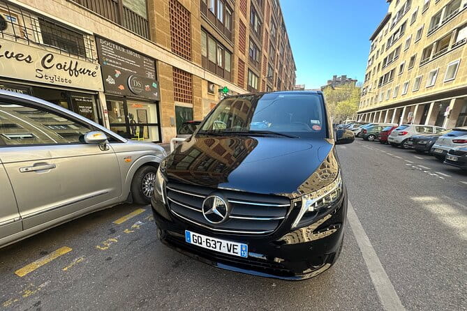 Marseille Airport Transfer to Cruise Port - The Experience in a Luxury Monospace