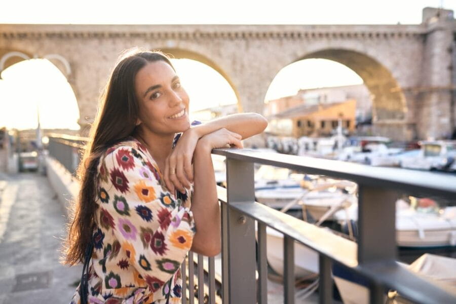 Marseille: Private Photoshoot in the Most Scenic Spots - Price, Value, and Practical Considerations