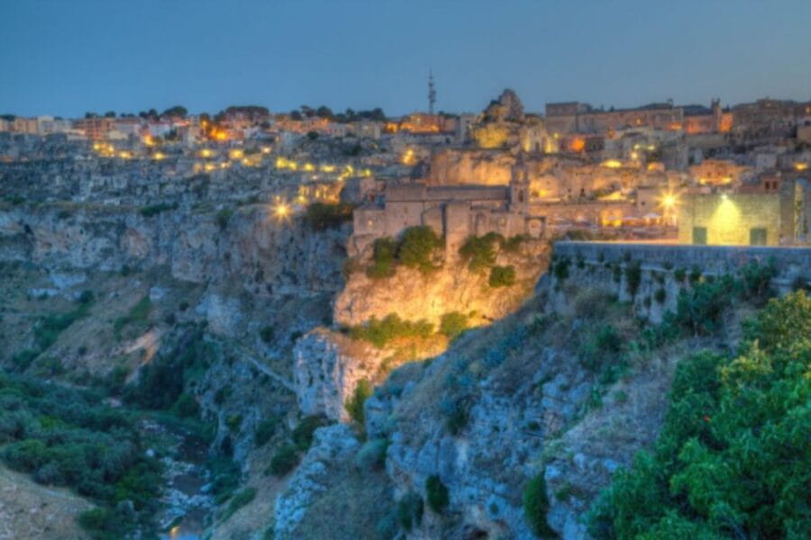 MATERA & GROTTAGLIE VAN TOUR, THE CHARMING CITTÀ DEI SASSI - Who Is This Tour Best Suited For?