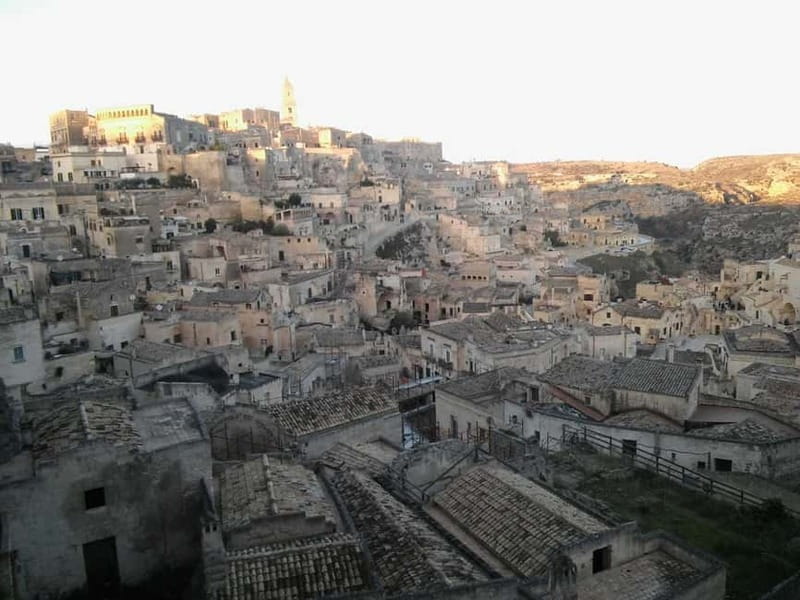 Matera: Sasso Caveoso e Chiese rupestri - Walking Through the Narrow Alleys of Sasso Caveoso