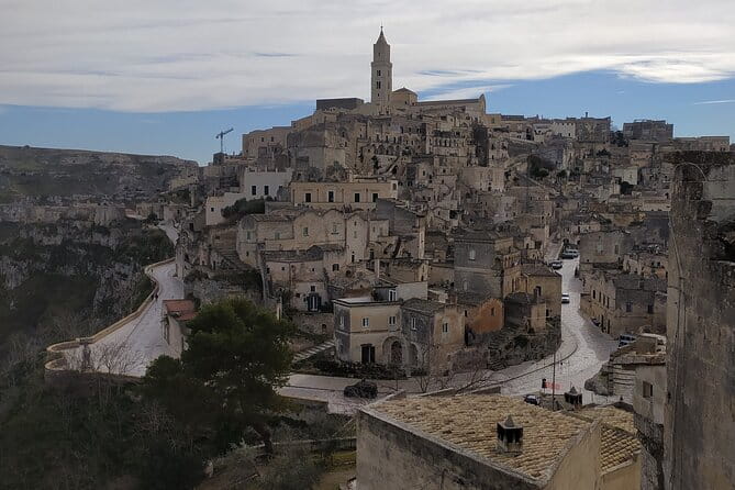Matera Walk Through History - Walking in Sasso Barisano: Discovering the Historical Layers