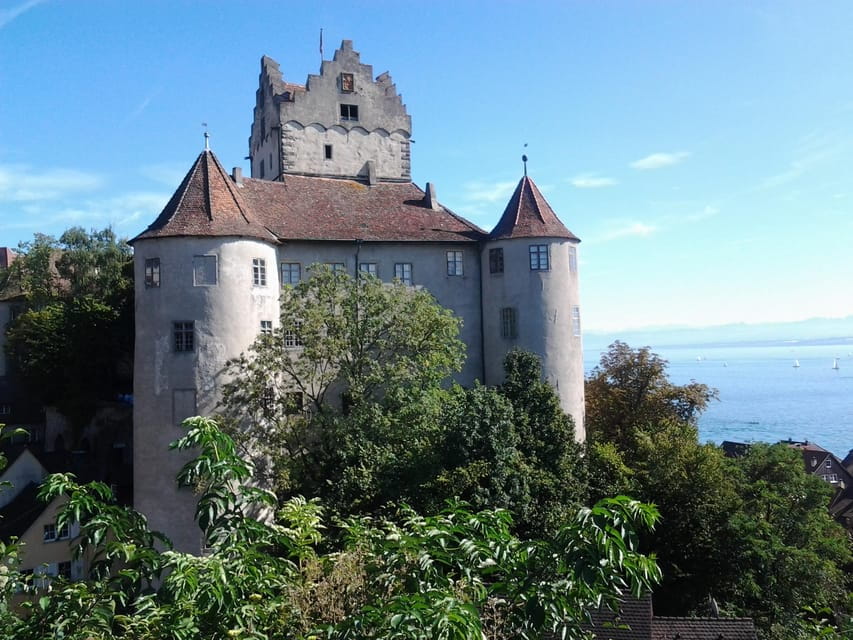 Meersburg: Public city tour with wine tasting - Exploring the Charm of Meersburgs Old Town and Lake Constance