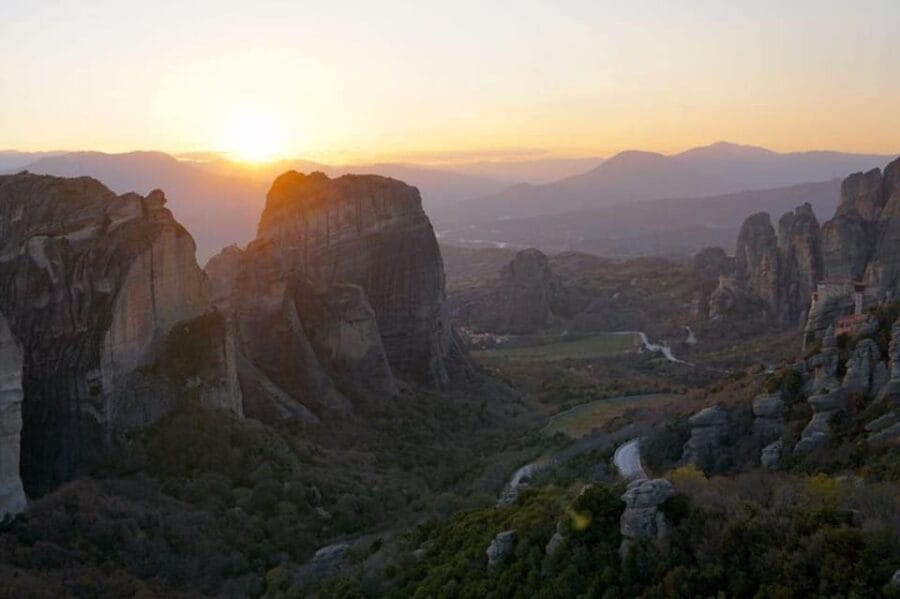 Meteora Full Day Tour from Athens - Visiting the Monasteries: Natural Beauty and Spiritual Heritage