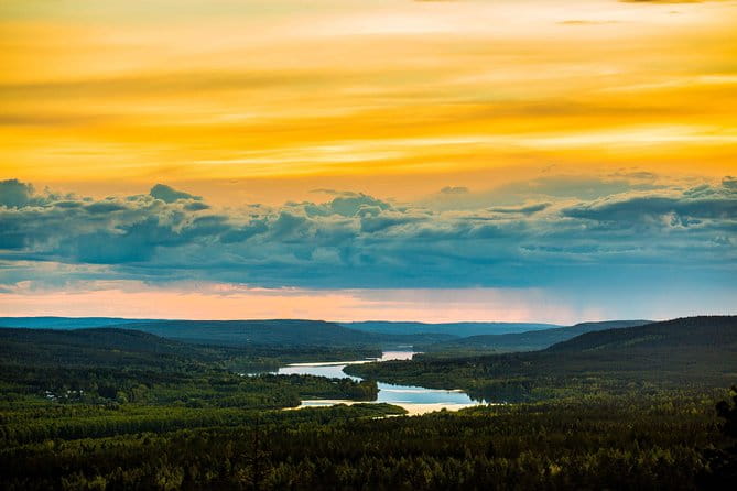 Midnight sun photography tour - Exploring Rovaniemi’s Midnight Sun Photography Tour in Depth