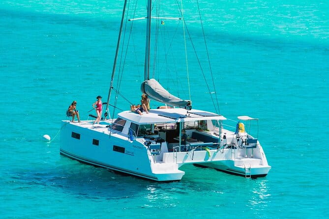 Milos Luxury Catamaran Cruise to Kleftiko Bay with Lunch - The Adventure Begins: Meeting at Adamantas and the Start of the Journey