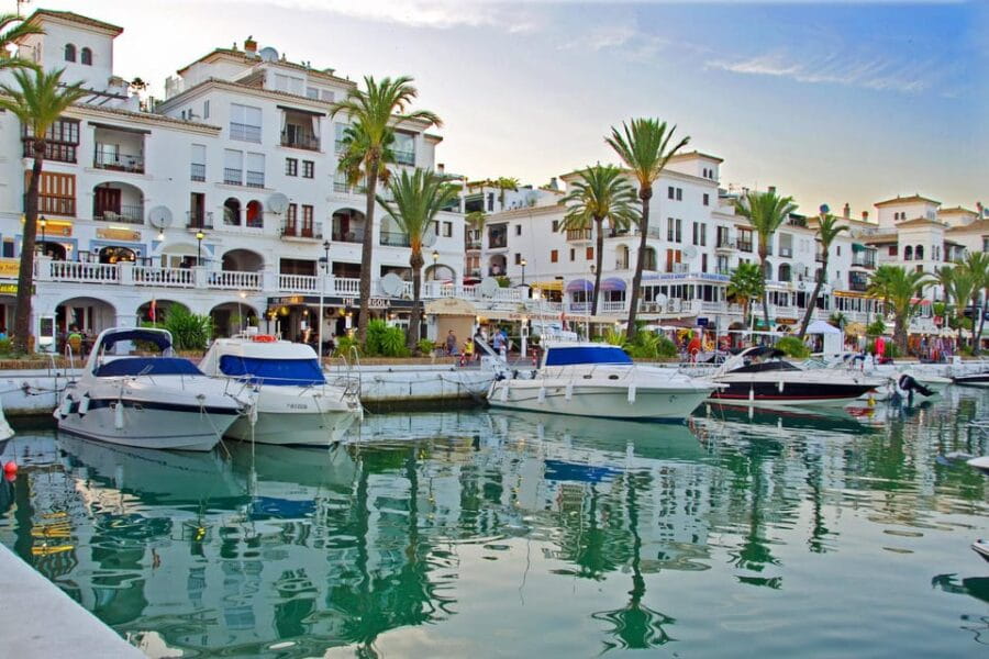 Mini cruise-ship to Puerto de la Duquesa from Sotogrande - Who is this experience ideal for?