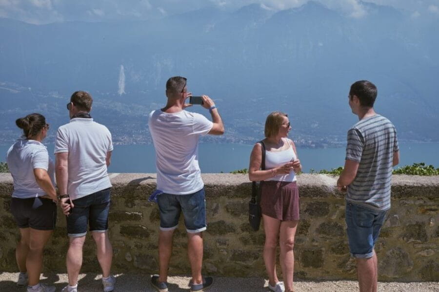 Moniga del Garda: Lake Garda self-guided Vespa tour - Exploring Lake Garda’s Highlights on a Vespa