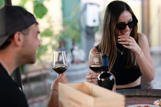 Montecarlo E-Bike One Day Tour with Lunch and Tasting - Exploring the Medieval Village of Montecarlo