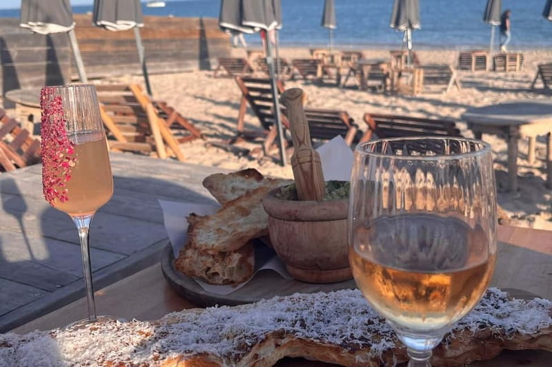 Montpellier: Private Walking Tour with Licensed Guide - Price and Logistics: Making It Work for You