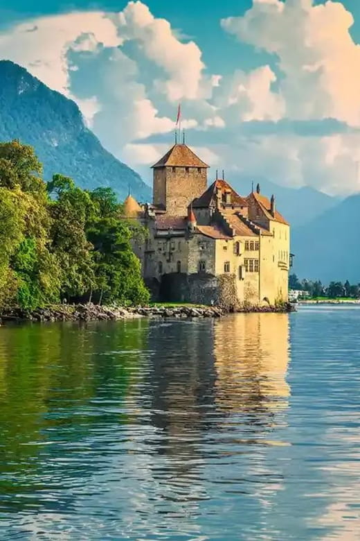 Montreux Sightseeing Walking Tour - Exploring Montreux: What to Expect from the Tour