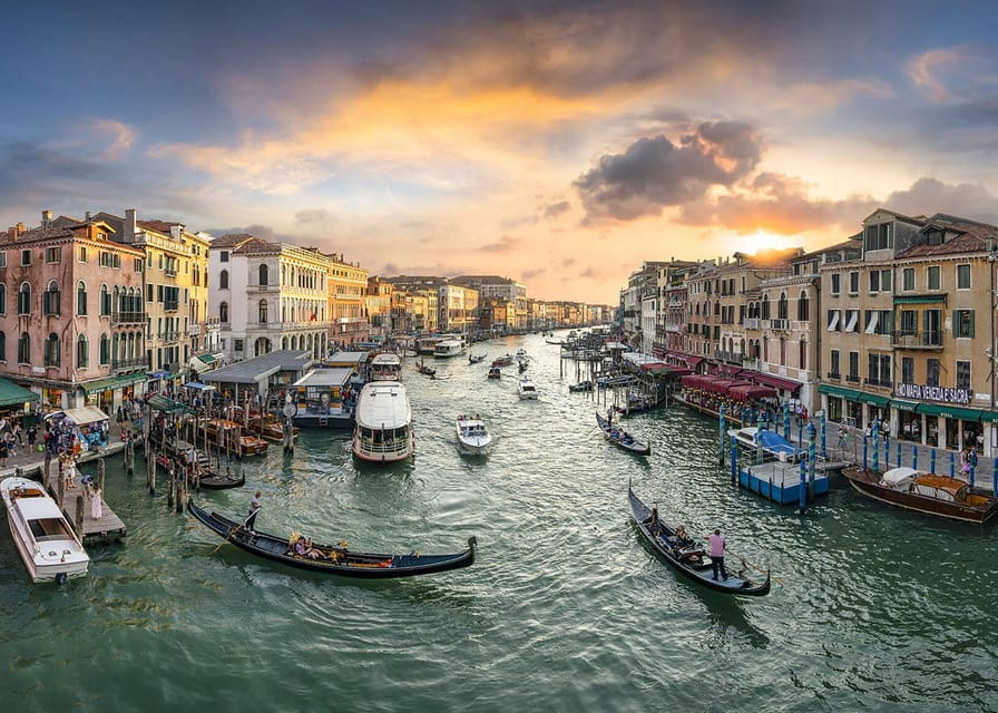 Morning Venice: St. Marks to Gondola, Iconic Highlights - From Land to Water: The Gondola Ride