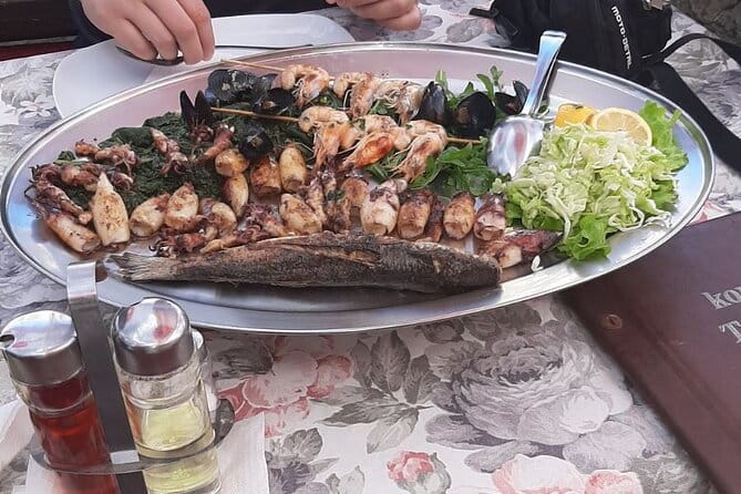 Mostar gastro and historical treasures - Iconic Landmarks and Photo Opportunities