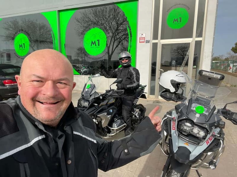 Motorcycle training on Mallorca - Price, Logistics, and Practical Tips