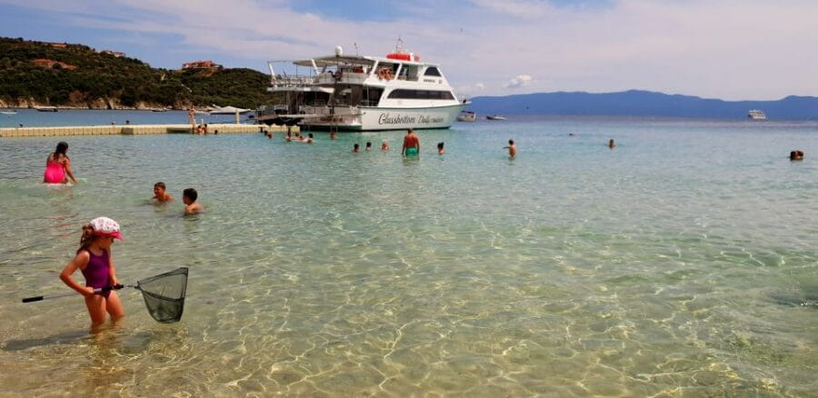 Mount Athos Glassbottom Cruise with Ammouliani Island visit - The Drenia Islets: A Perfect Photo Op