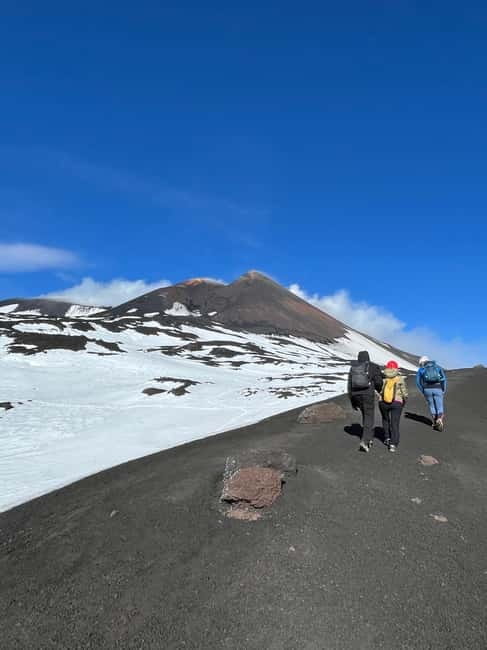 Mount Etna: Tour From 2500 mt to 3000 mt With Volcanological Guide - Walking Among the Lava Flows and Craters