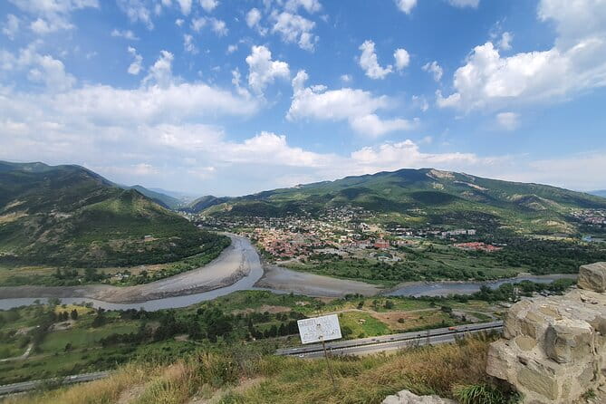 Mtskheta: Exploring Heritage and Cuisine through Cooking Classes - Who Should Consider This Tour?