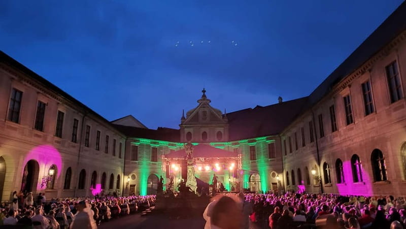 Munich: Open Air Concert - Whitney Houston - More than a moment - What to Expect: Music, Stories, and Scenic Moments