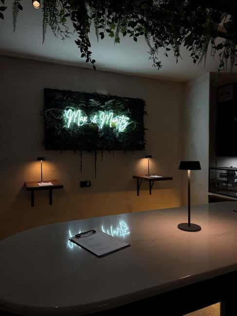 Munich: Romantic Wine Experience next to the Hofbräuhaus - Tour Logistics and Practical Tips