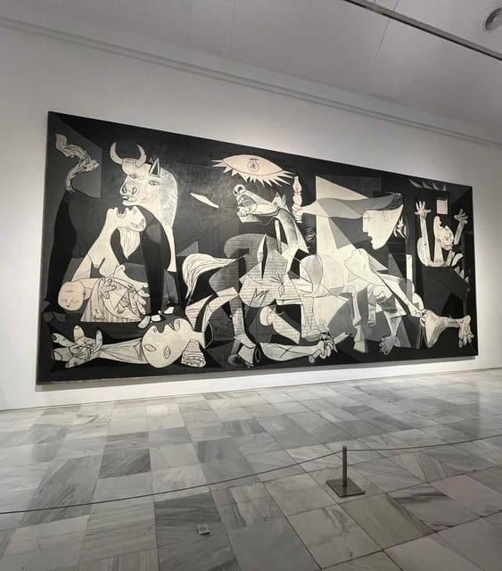 Museo Reina Sofía: Private visit with art expert - The Itinerary: Breaking Down the Experience