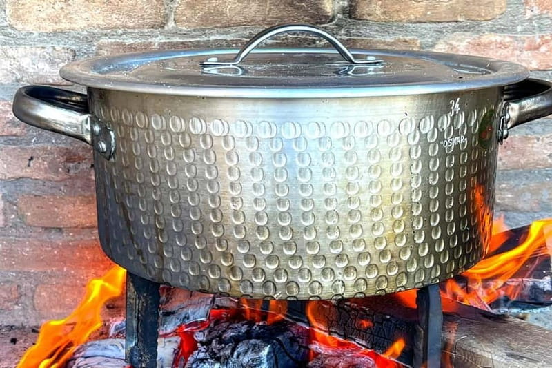 Mykonos: Group Cooking Class at the Home of a Local Family - What to Expect: From Coffee to Feast