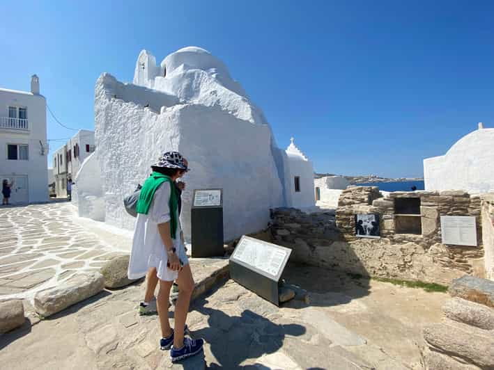 Mykonos: Old Town Private Treasure Hunt & Tour w/ Food Stops - Walking Through Mykonos: Top Sights and Hidden Gems