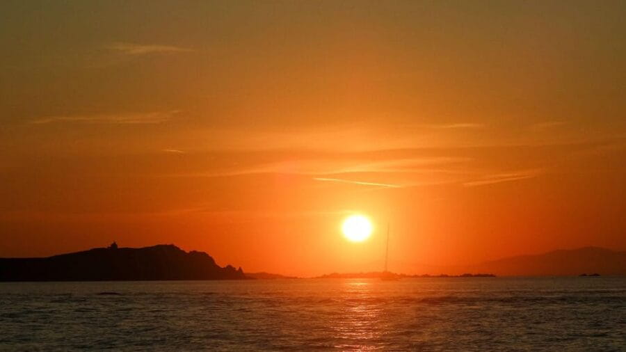 Mykonos Sunset Catamaran cruise with Transfer - The Experience: What Makes It Special