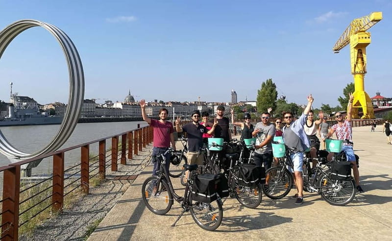 Nantes: Panoramic Tour by Electric Bike - FAQ