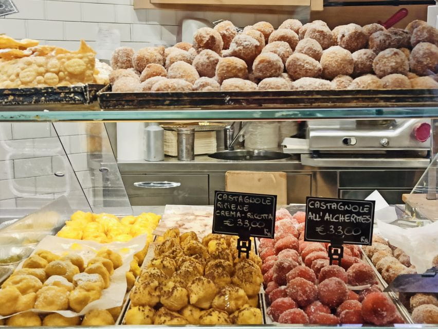 Naples 2-Hour Walking and Sightseeing Tour with Local Guide - FAQ