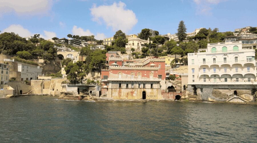 Naples: Castel dell'Ovo Boat Tour with Snorkeling & Aperitif - Who Will Love This Tour?