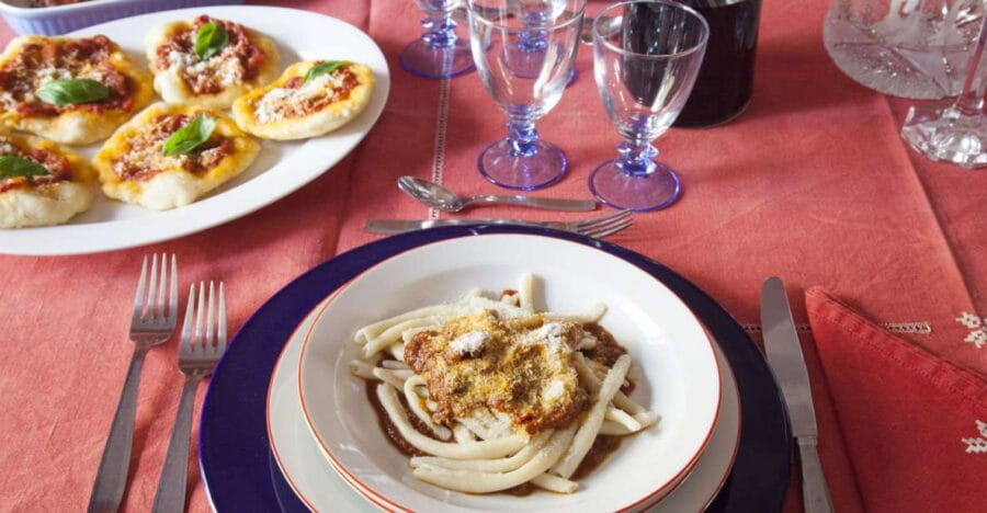 Naples: Dining Experience at a Local's Home - The Food: What’s on Your Plate?