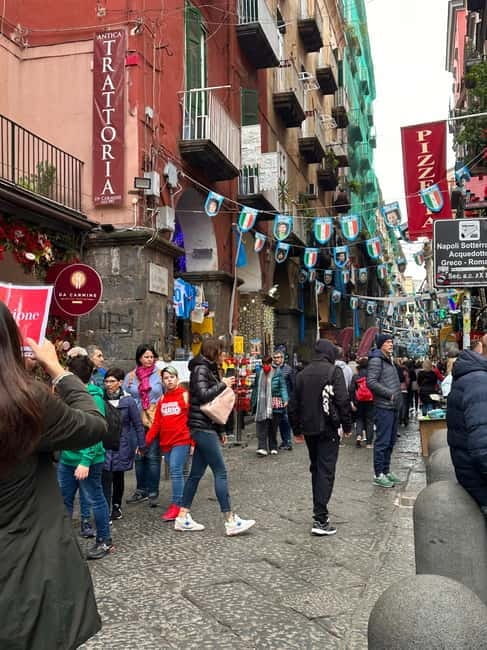 Naples: Hop On Hop Off Bus & Sant'Anna dei Lombardi - Visiting SantAnna dei Lombardi: A Renaissance Gem