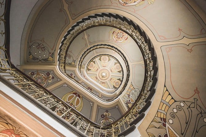 Neigbourhoods of Riga: Honest tour through most beautiful and most unusual areas - Who This Tour Is Best For