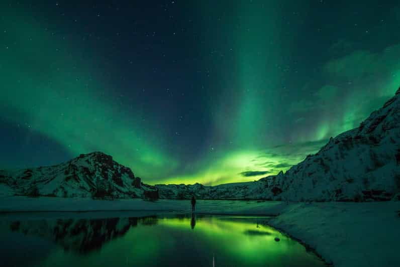 NORTHERN LIGHTS HUNT - PRIVATE TOUR - The Itinerary: From Reykjavík to the Night Sky