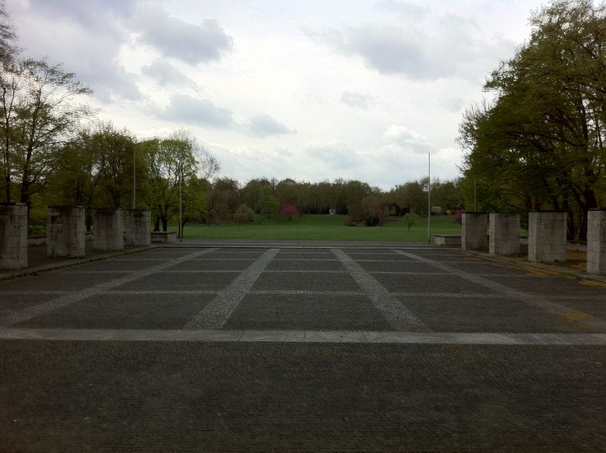 Nuremberg Old Town and Nazi Rally Grounds Walking Tour - Lunch Break and Local Flavors