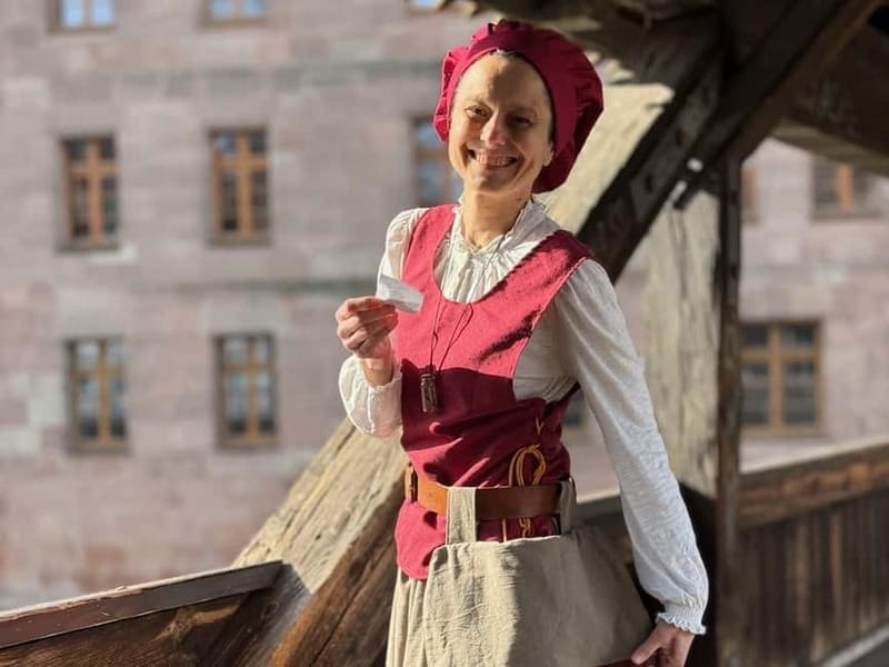 Nuremberg: Theater Tour "The Executioner's Wife" - Exploring Historic Stops and Their Significance