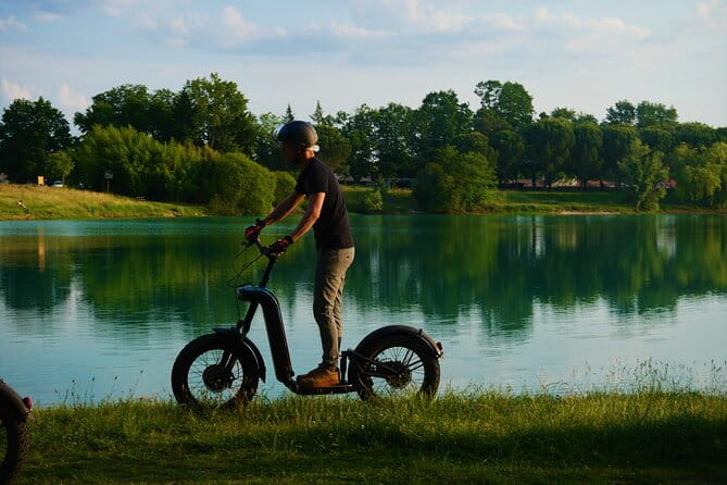 Off-road scooter outing between lakes and Pessac-Léognan vineyards - Price & Logistics Breakdown