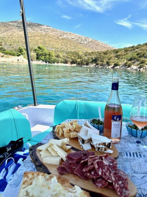 OLBIA: Unique excursions in the Gulf of Olbia - Comfort and safety on the water