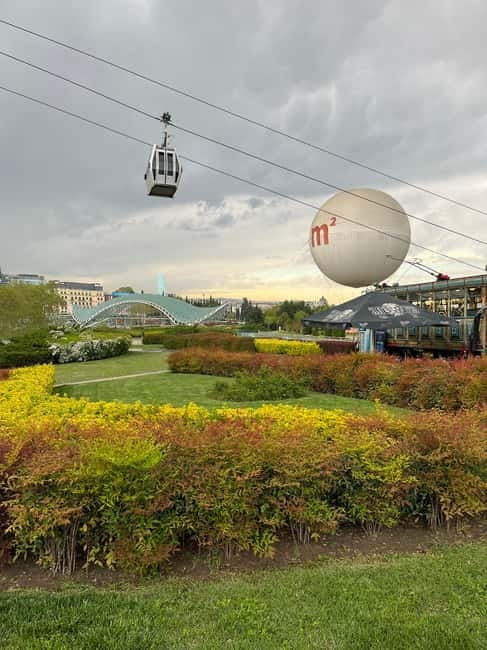 Old Tbilisi Private Walking Tour with Wine and Cable Car - Authentic Flavor in Abanotubani and Beyond