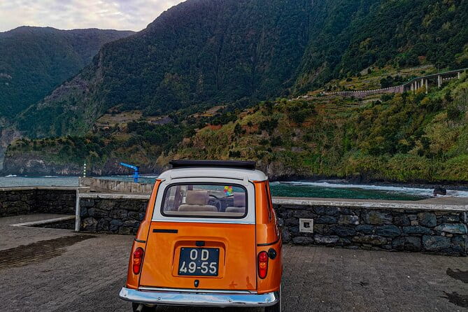 Oldtimer Sightseeing Tour in the West and Northwest - Frequently Asked Questions