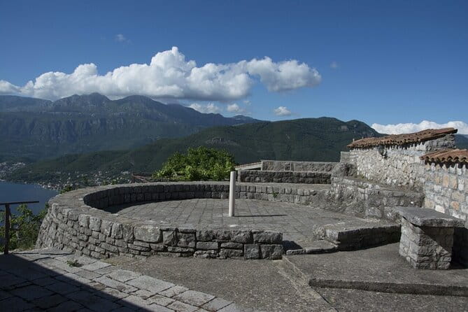 Olive oil farm to fork experience & short walking tour of Kotor - Exploring the Old Mill and Modern Press