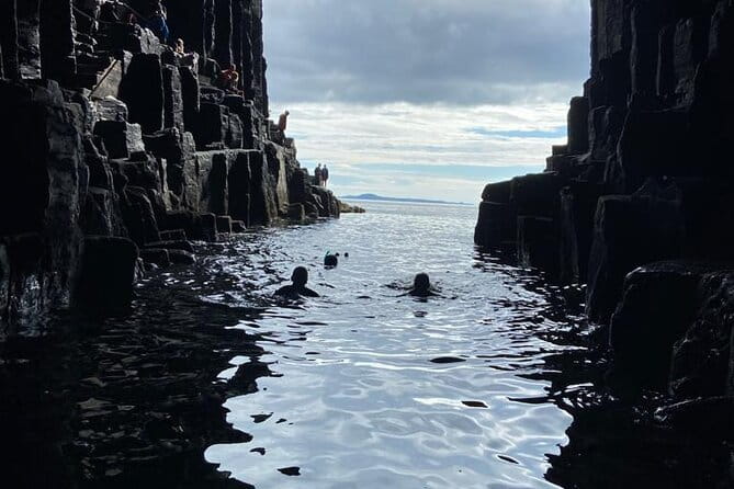 One Day Private Sailing from Oban Marina with Lunch - Onboard Experience: What to Expect