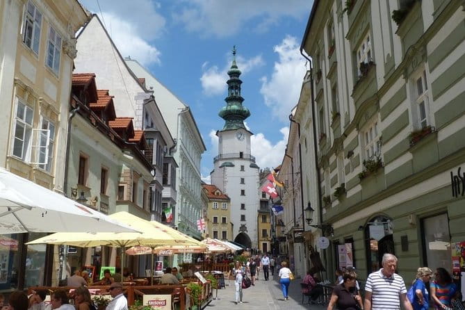 One day private trip to Bratislava from Budapest with guide! - Who Is This Tour Best For?
