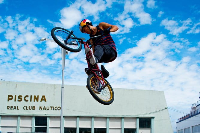 One-Way Private Transfer From/To Vigo Airport - How Does the Pickup Work? What Should You Expect?