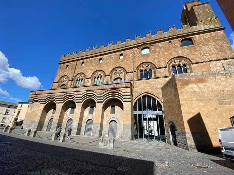 Orvieto: Duomo & Hidden Wonders Walking Tour - Key Points / Takeaways