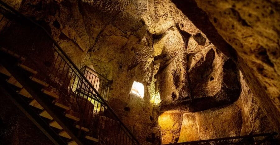 Orvieto: Pozzo della Cava Entry Ticket - Walking Through Orvieto’s Underground: What to Expect